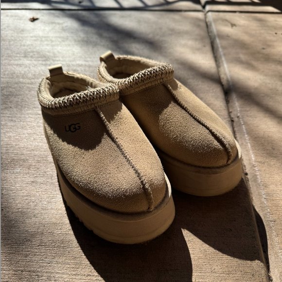 UGG women’s Tazz platform slippers mustard seed size 8 - Picture 2 of 8